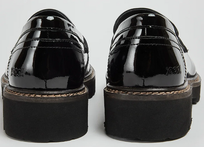 KENNY BLACK PATENT LOAFER