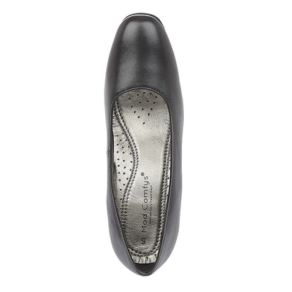 Women’s Black Leather Court Shoes